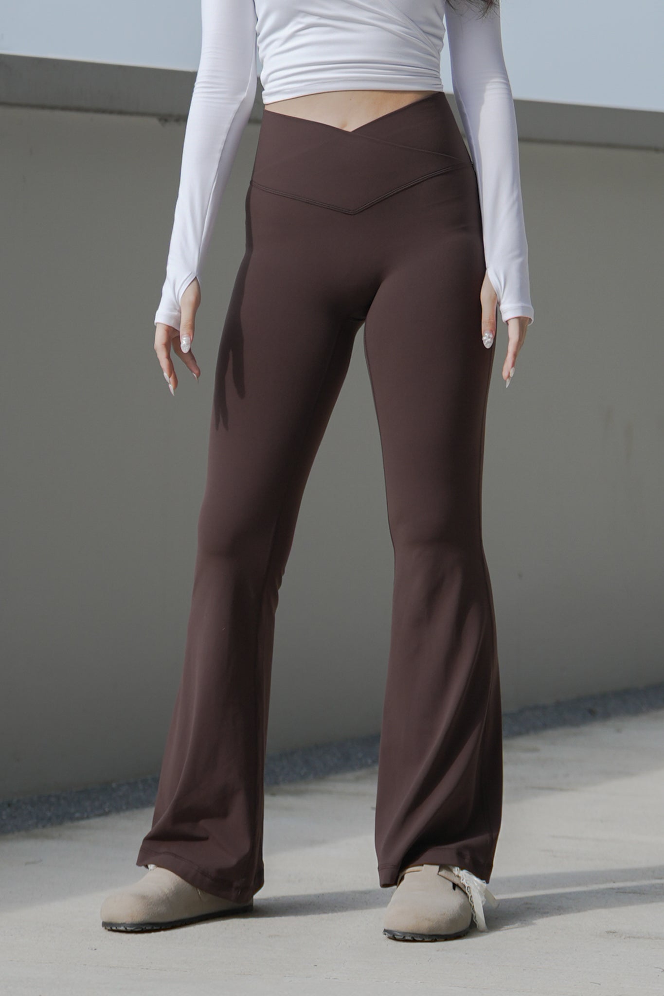 32-lunablys-criss-cross-flare-